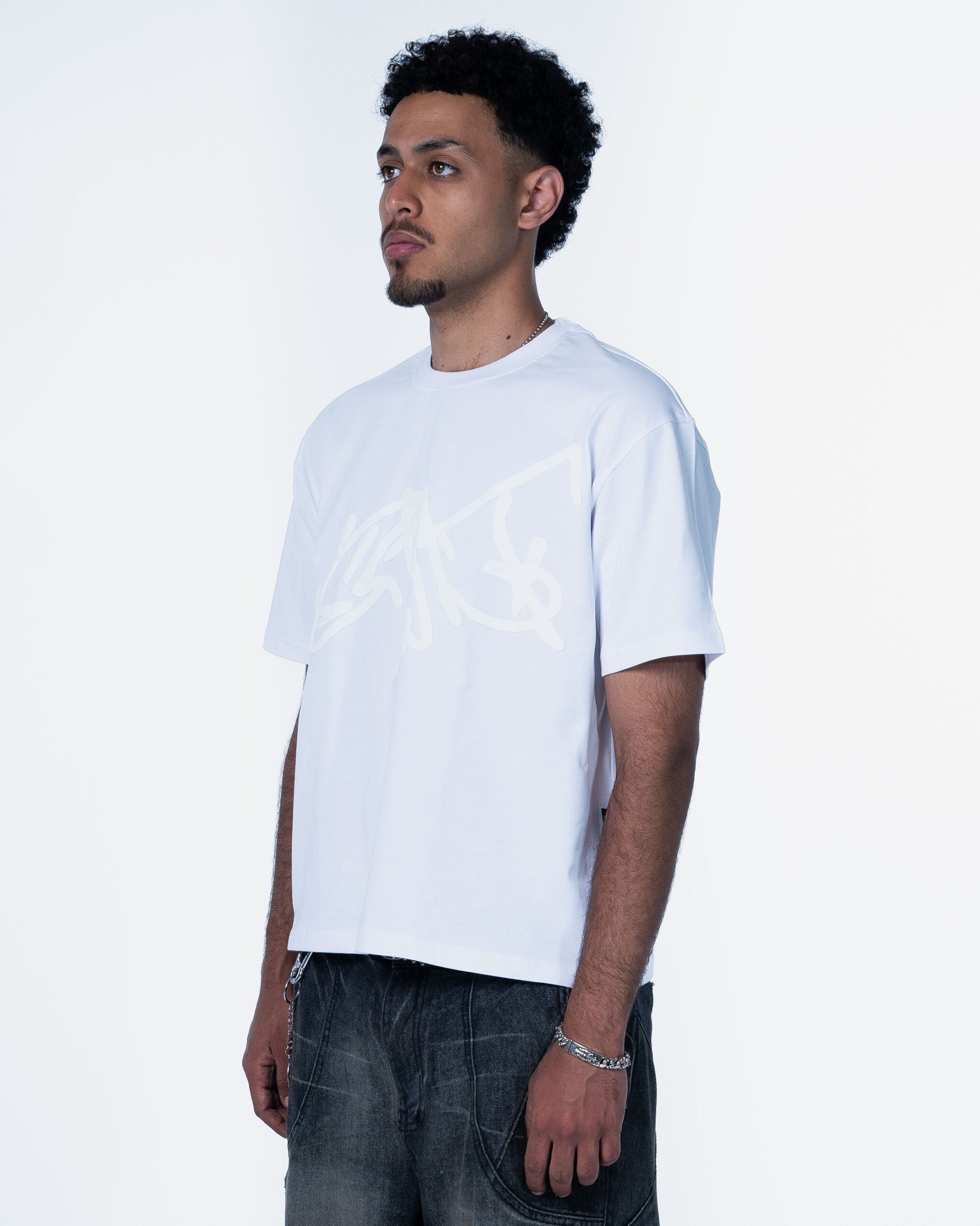 WHITE PUFFY T-SHIRT