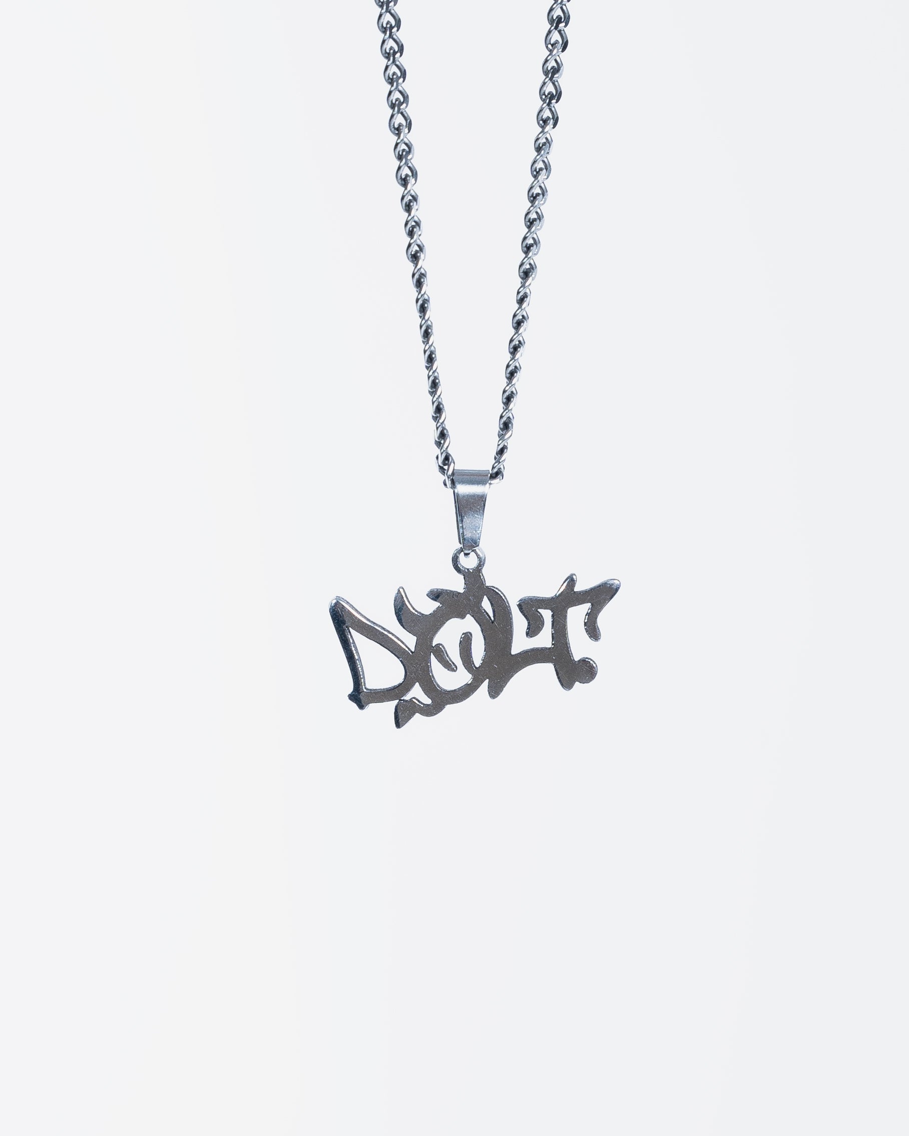 DOLT NECKLACE